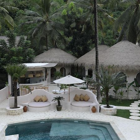 Tiu Oasis Lombok Hotell Kuta  Exteriör bild