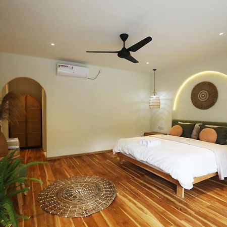 Tiu Oasis Lombok Hotell Kuta  Exteriör bild