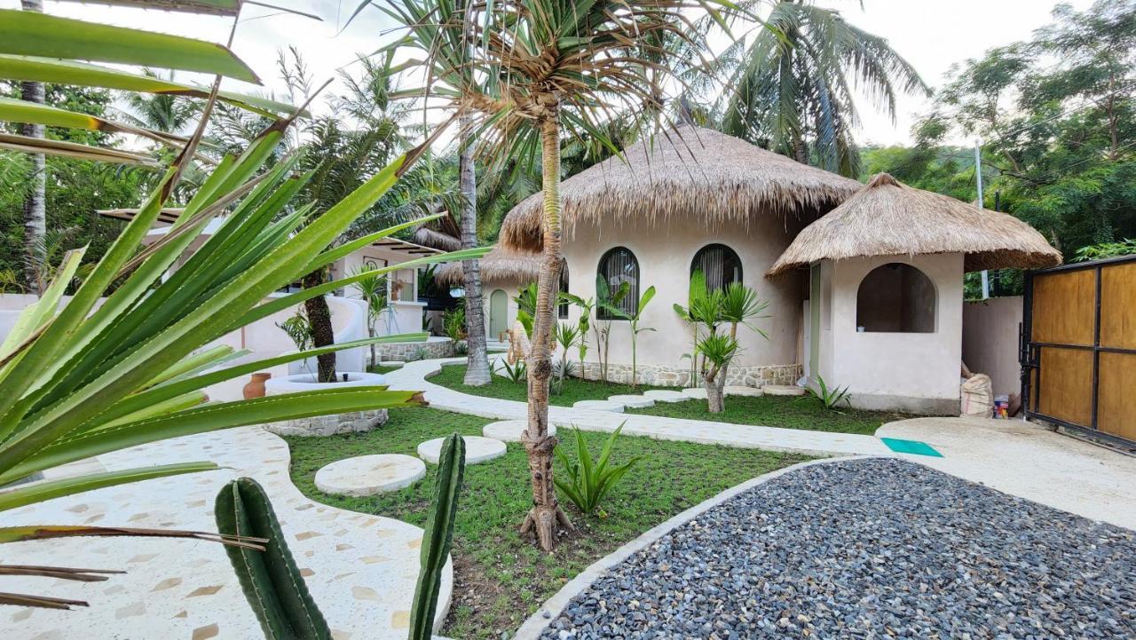 Tiu Oasis Lombok Hotell Kuta  Exteriör bild