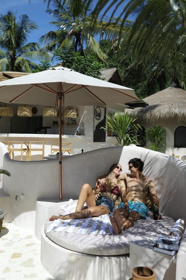 Tiu Oasis Lombok Hotell Kuta  Exteriör bild