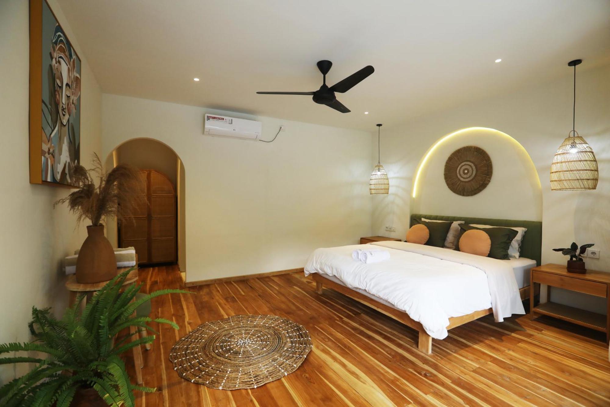 Tiu Oasis Lombok Hotell Kuta  Exteriör bild