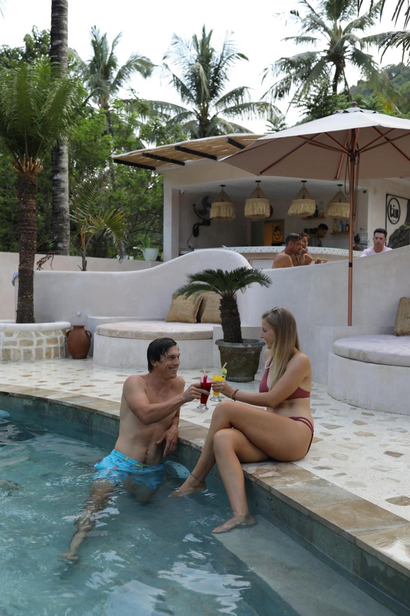 Tiu Oasis Lombok Hotell Kuta  Exteriör bild